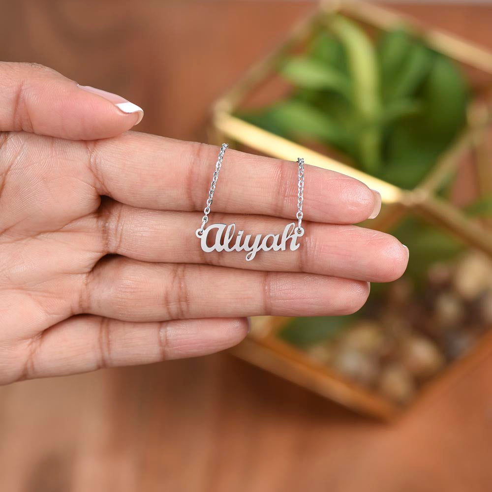 Personalised Name Necklace For Daughter ~Matthew 5:16~ (Horizontal)