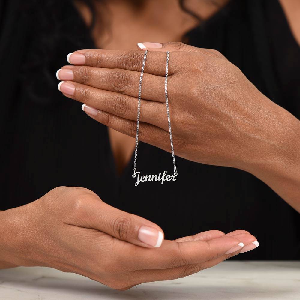 Personalised Name Necklace For Mom ~Proverbs 31:28~ (Horizontal)