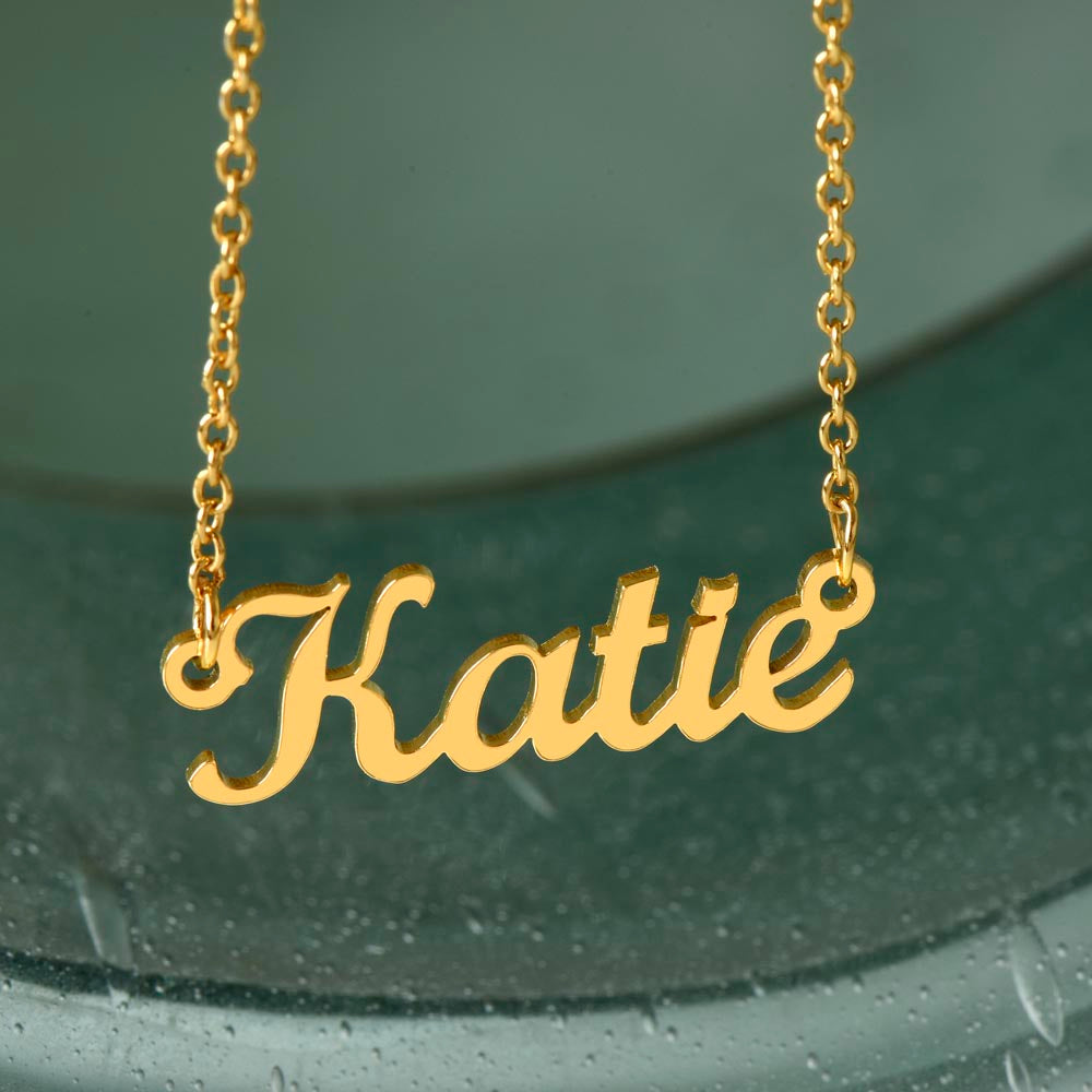 Personalised Name Necklace For Wife ~1 Corinthians 13:4-7~ (Horizontal)