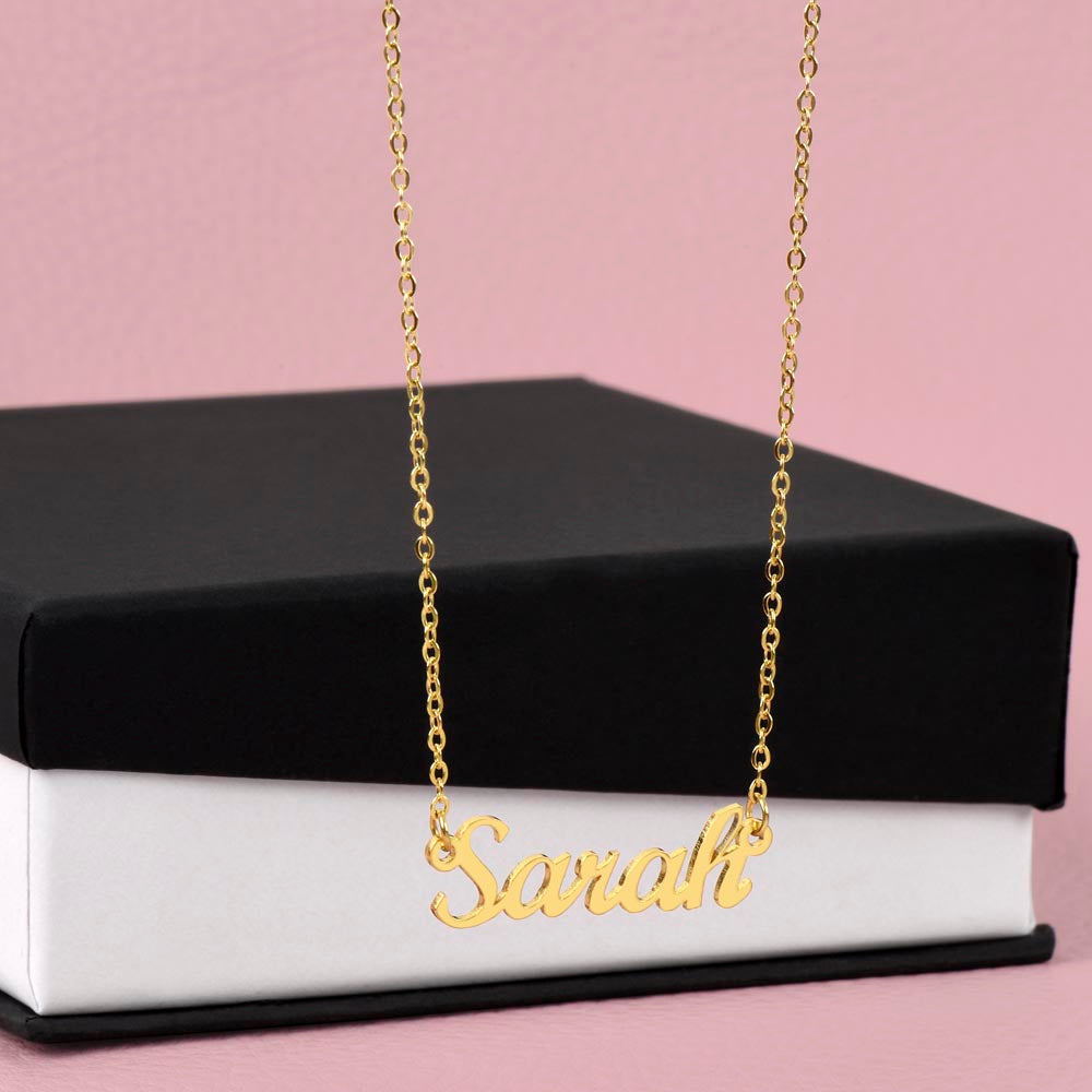 Personalised Name Necklace For Mom ~Proverbs 31:28~ (Horizontal)