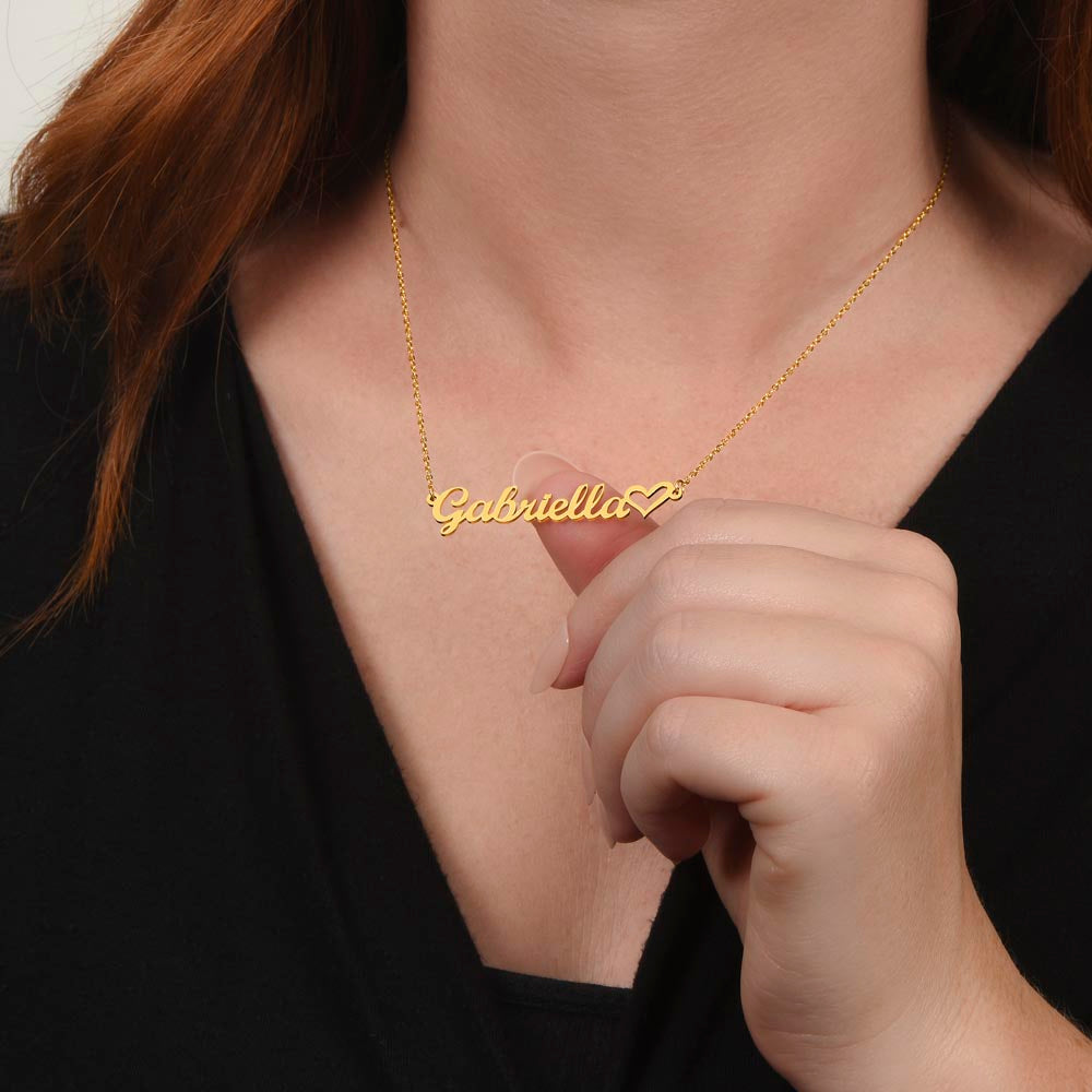 Personalised Name Necklace For Mom ~1 Corinthians 13:7~ (Heart)